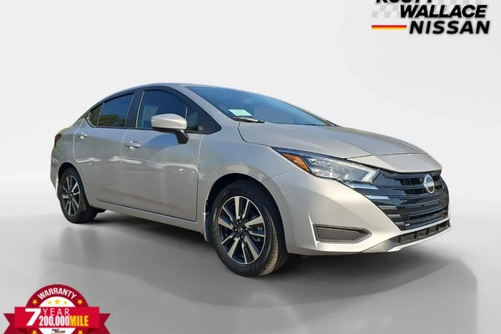 2025 Nissan Versa SV photo 1