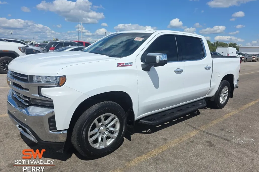2021 Chevrolet Silverado 1500 LTZ photo 1