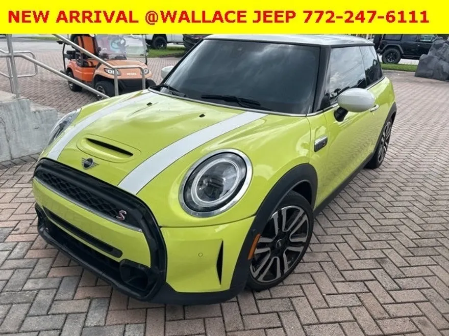 2024 Mini Cooper 2 Door Hardtop S photo 1