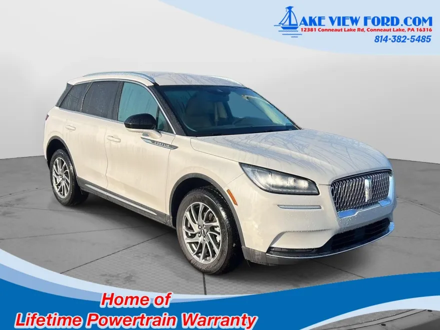 2022 Lincoln Corsair Standard photo 1