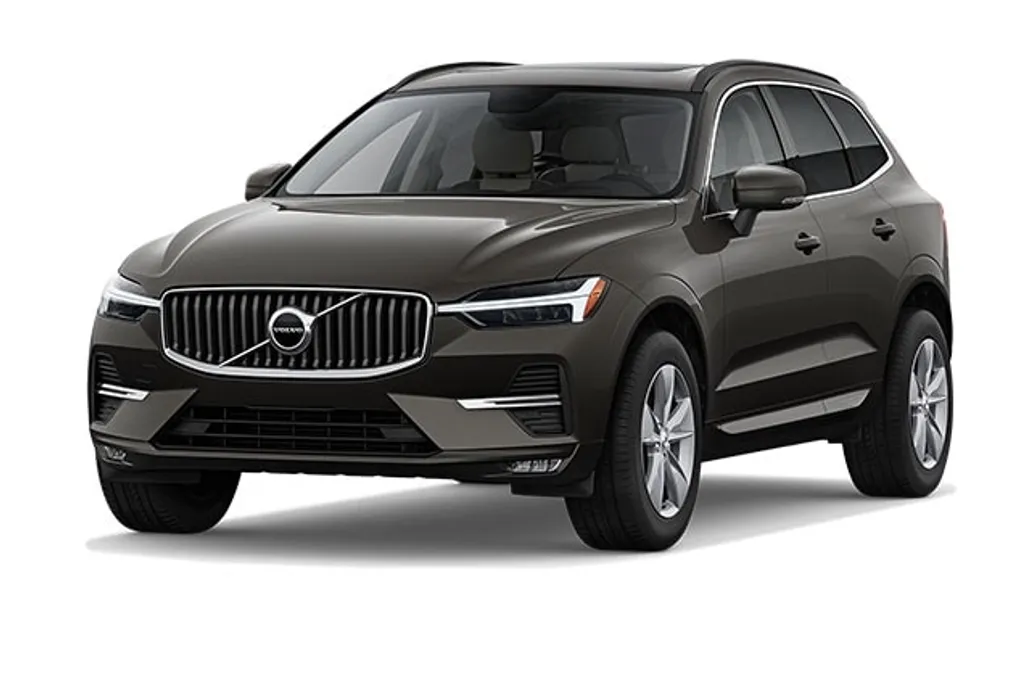 2022 Volvo XC60 Momentum B5 photo 1