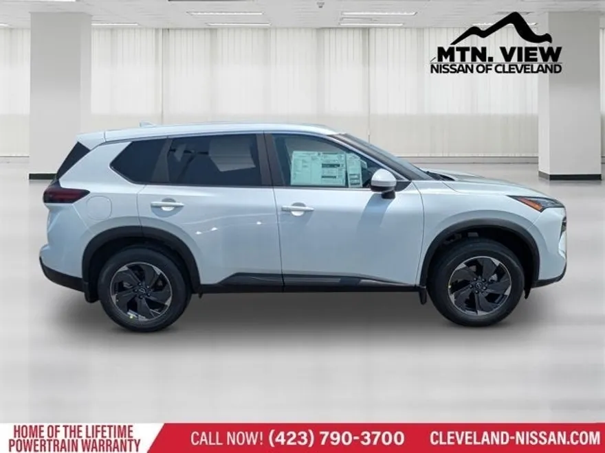 2025 Nissan Rogue SV photo 1