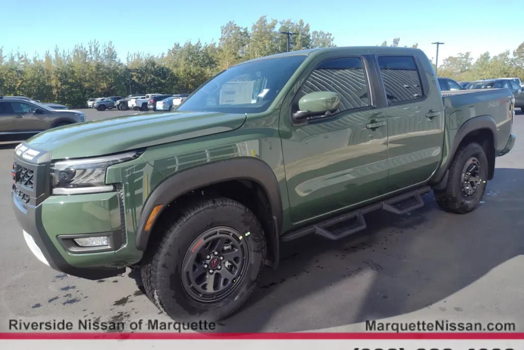 2026 Nissan Frontier PRO-4X photo 1