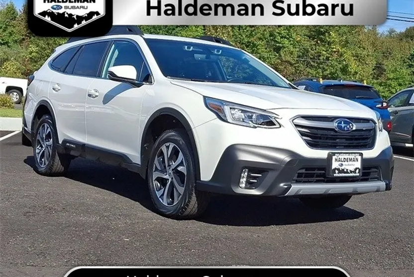 2021 Subaru Outback Limited photo 1