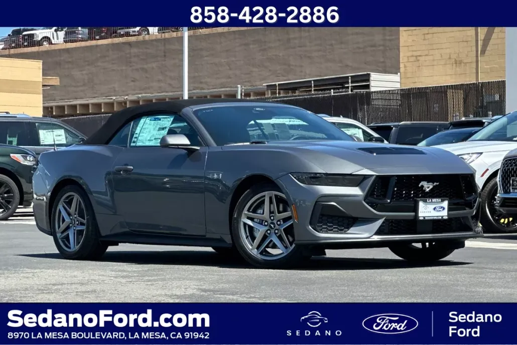 2025 Ford Mustang GT Premium Convertible photo 1