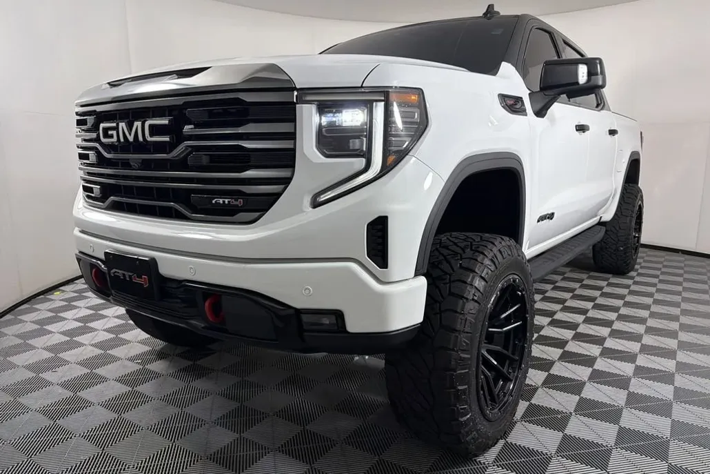 2022 Gmc Sierra 1500 AT4 photo 1