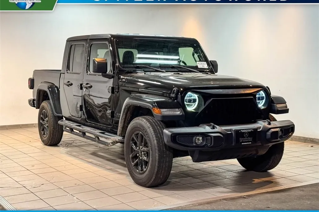 2022 Jeep Gladiator Altitude photo 1