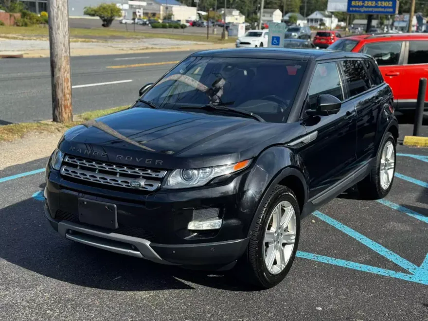2014 Land Rover Range Rover Evoque Pure Premium photo 1