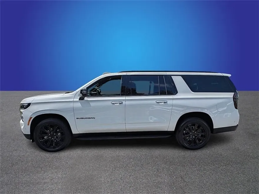 2025 Chevrolet Suburban Premier photo 1