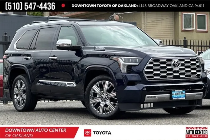2025 Toyota Sequoia photo 1
