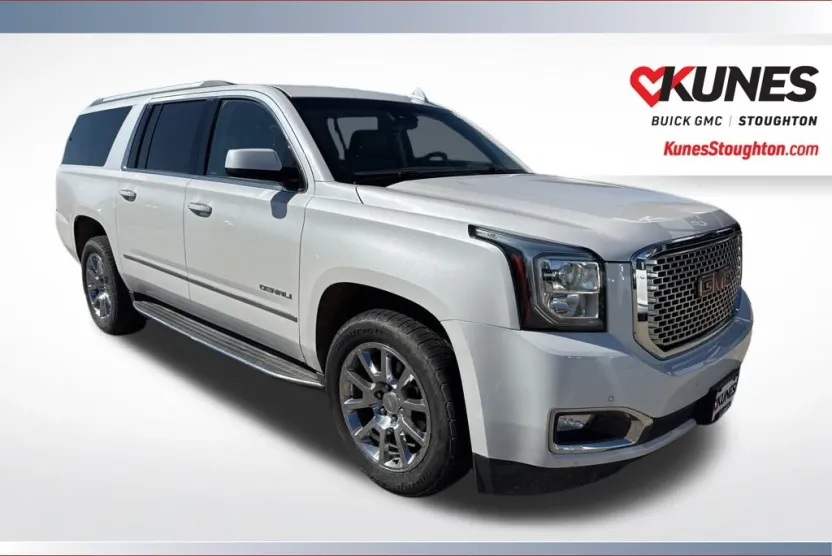 2017 Gmc Yukon XL Denali photo 1
