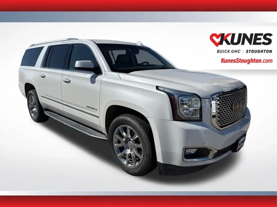 2017 Gmc Yukon XL Denali photo 1