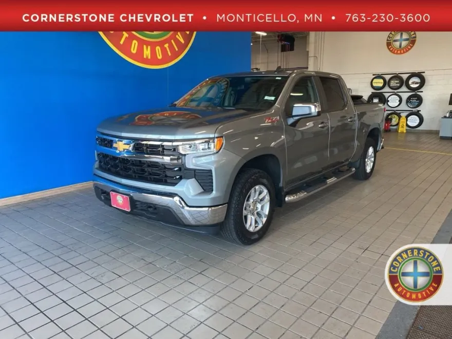2025 Chevrolet Silverado 1500 LT photo 1