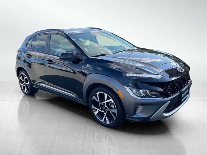 2023 Hyundai Kona Limited photo 1