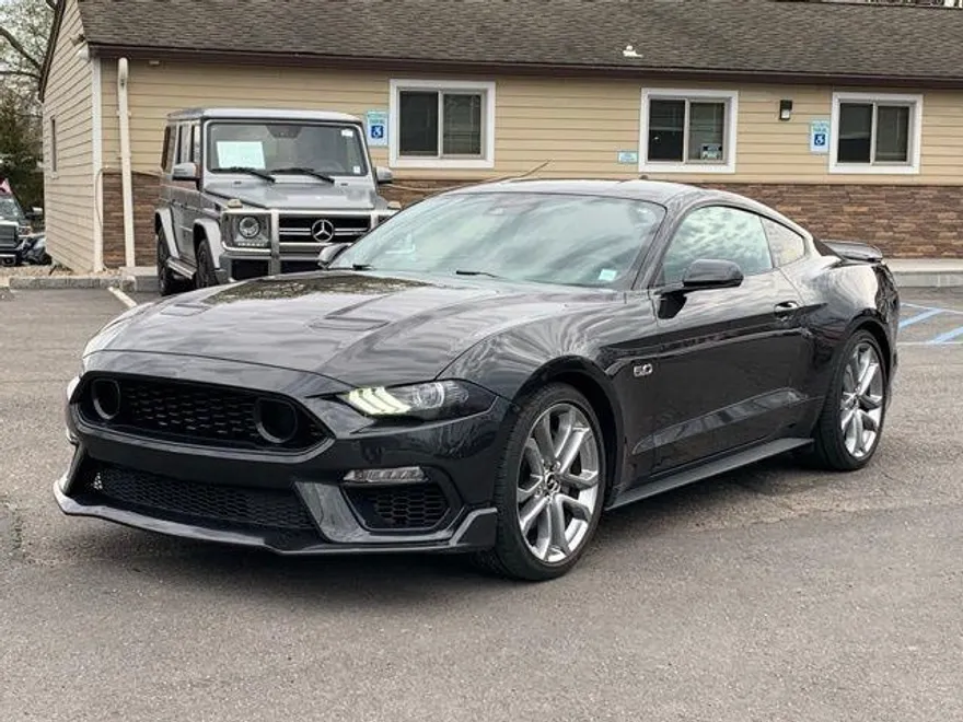 2023 Ford Mustang Mach 1 photo 1