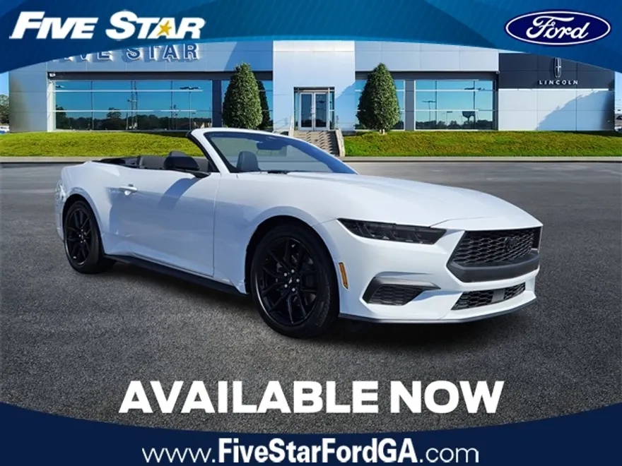 2025 Ford Mustang EcoBoost photo 1