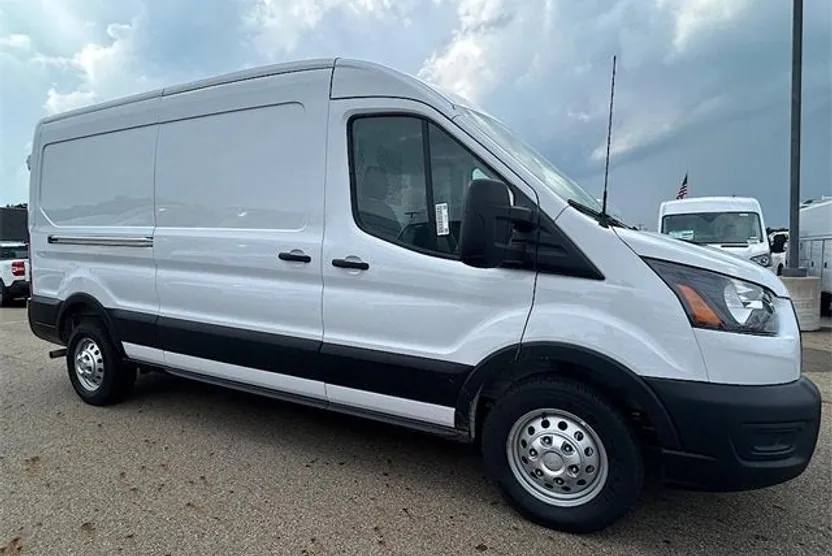 2025 Ford Transit Cargo Van photo 1