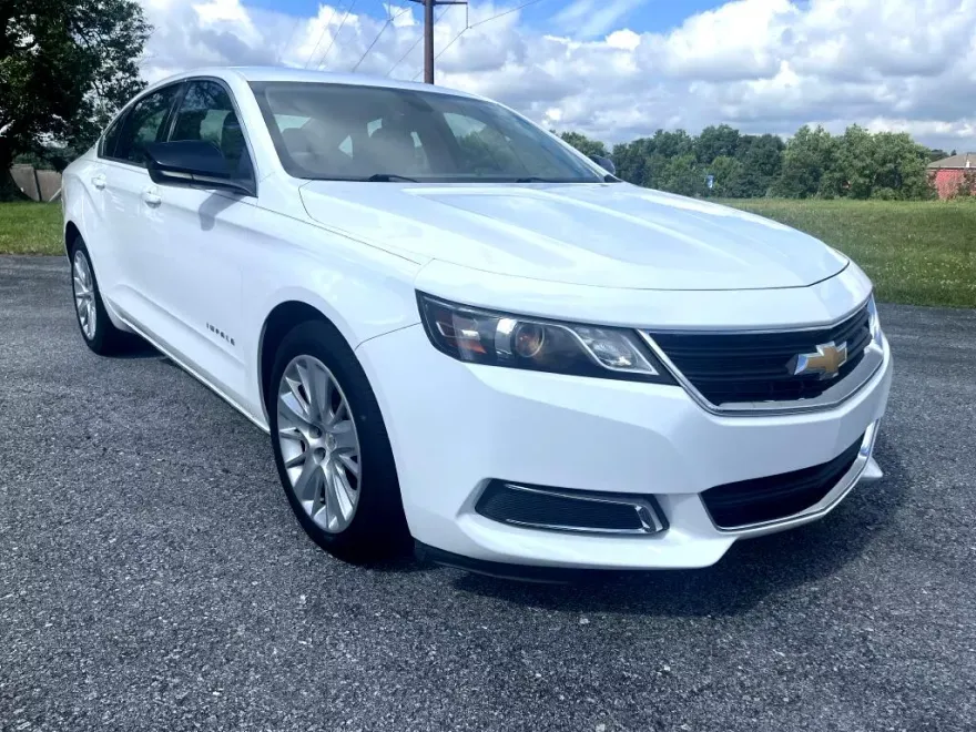 2014 Chevrolet Impala LS photo 1