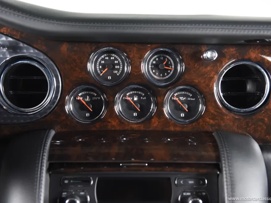 2010 Bentley Azure Base photo 27