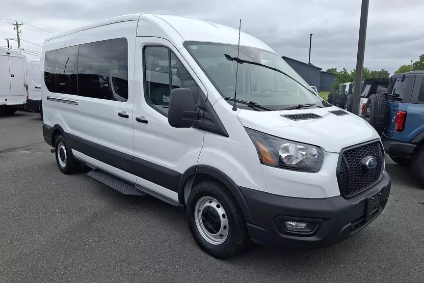 2025 Ford Transit Passenger XL photo 1