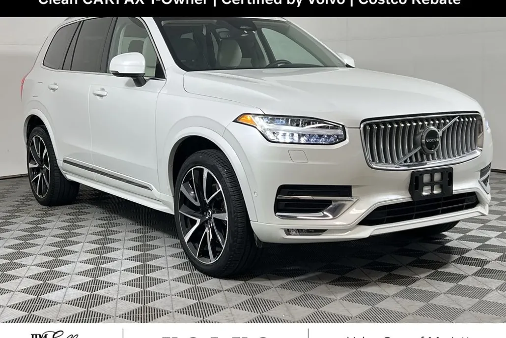 2024 Volvo XC90 Plus photo 1