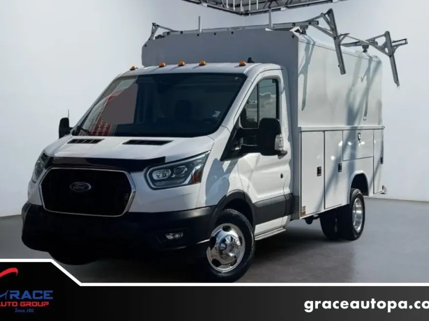 2022 Ford Transit photo 1