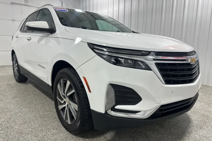 2022 Chevrolet Equinox Premier photo 1