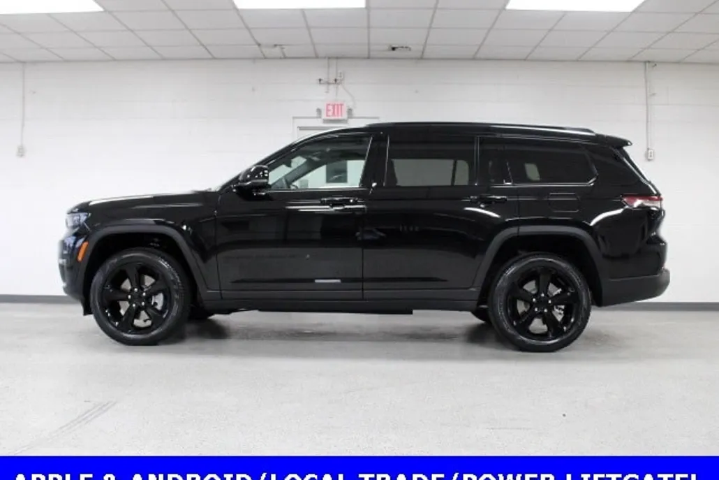 2025 Jeep Grand Cherokee Limited photo 1