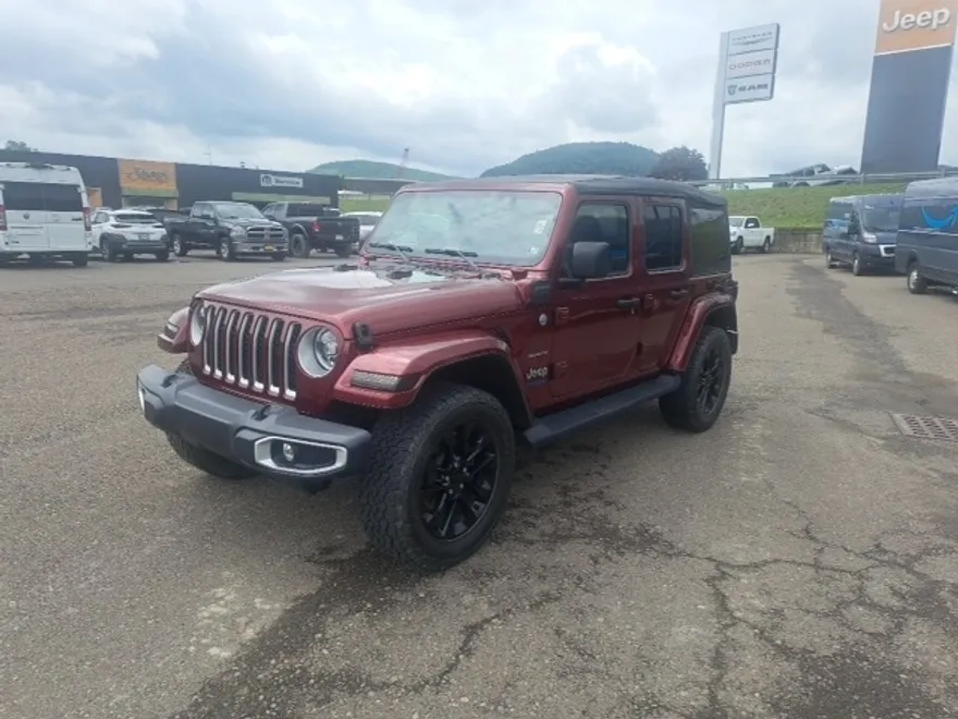 2021 Jeep Wrangler Unlimited Sahara 4xe photo 1