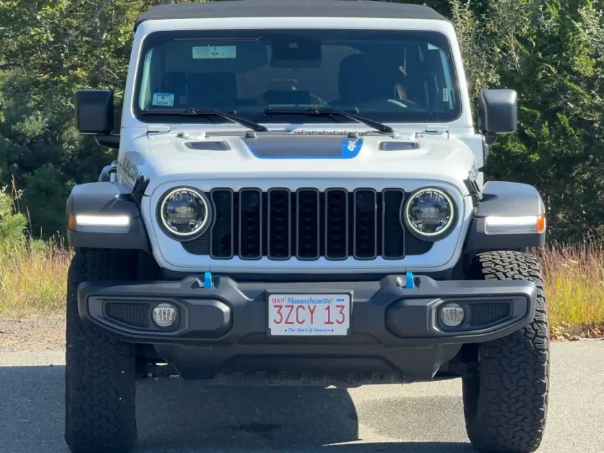 2024 Jeep Wrangler Rubicon 4xe Sport photo 1