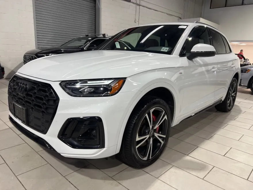 2025 Audi Q5 45 S line Premium Plus photo 1