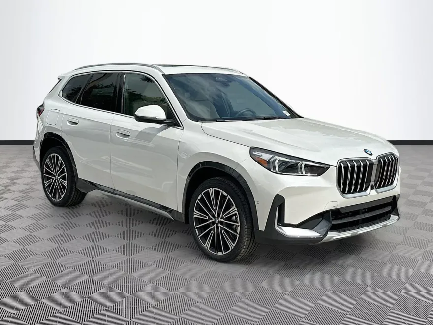2025 Bmw X1 XDrive28i photo 1