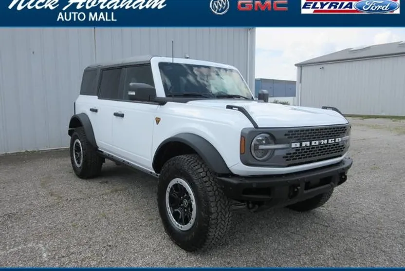2025 Ford Bronco Badlands photo 1