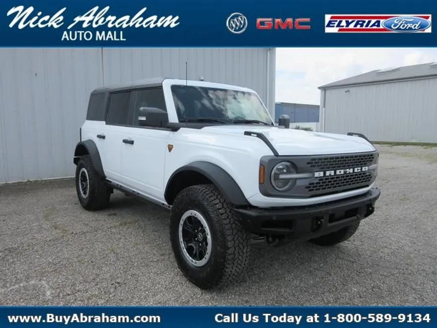 2025 Ford Bronco Badlands photo 1