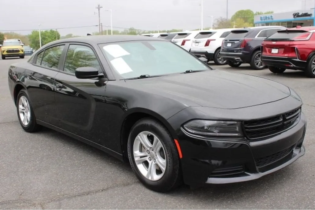 2023 Dodge Charger SXT photo 1