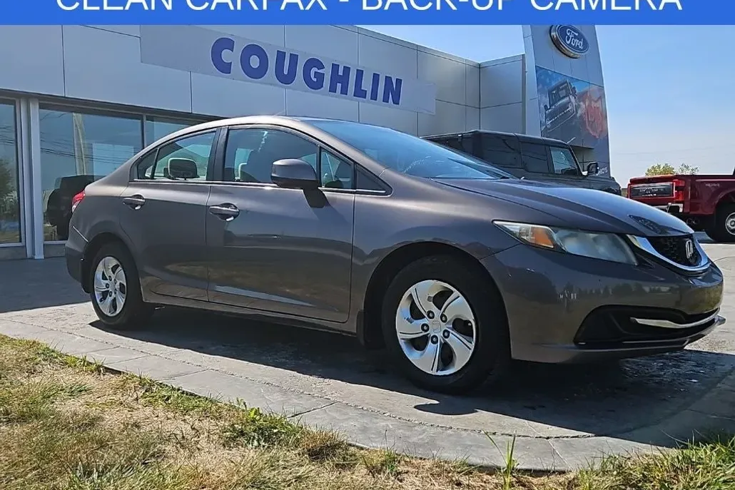2013 Honda Civic LX photo 1