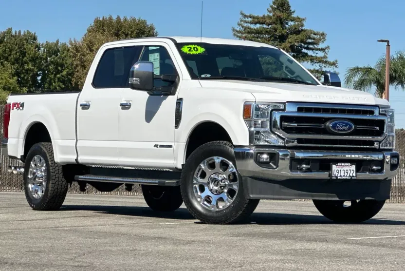 2020 Ford F-350 Lariat photo 1