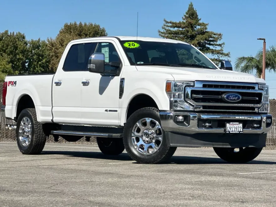 2020 Ford F-350 Lariat photo 1