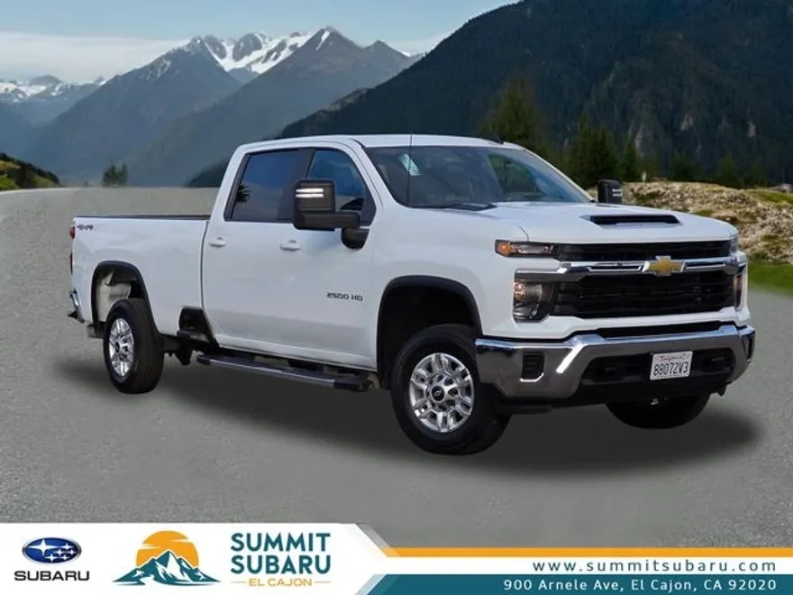 2024 Chevrolet Silverado 2500HD LT photo 1