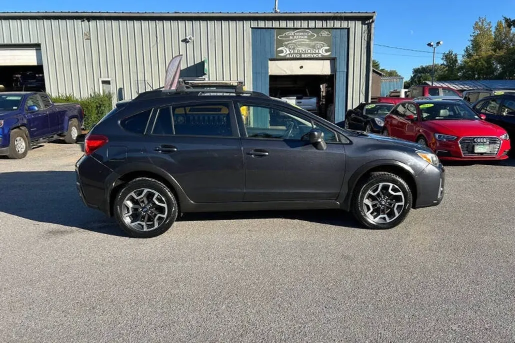2017 Subaru Crosstrek 2.0i Premium photo 1