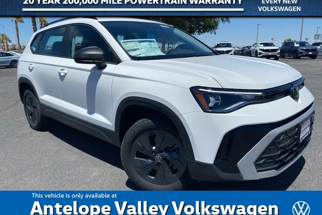 2025 Volkswagen Taos S photo 1