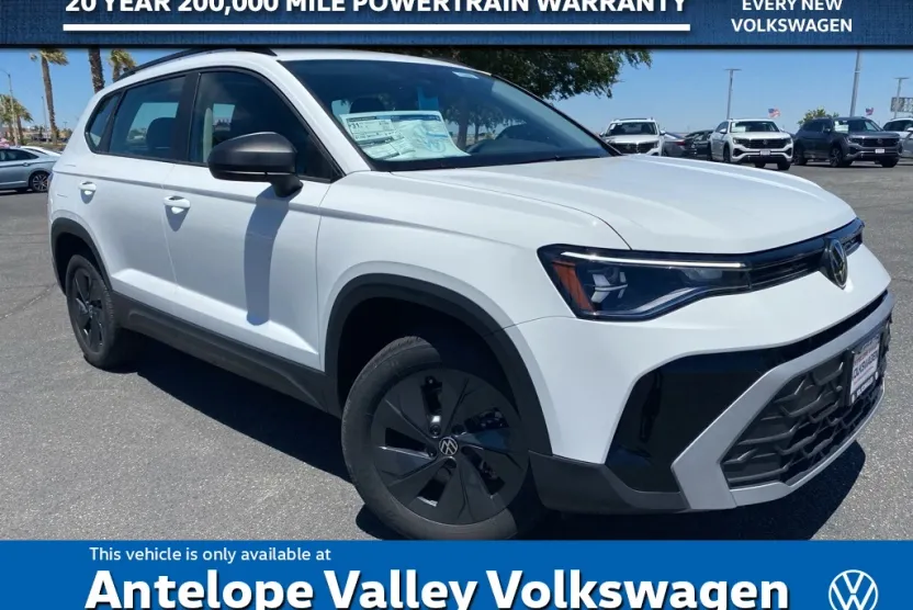 2025 Volkswagen Taos S photo 1