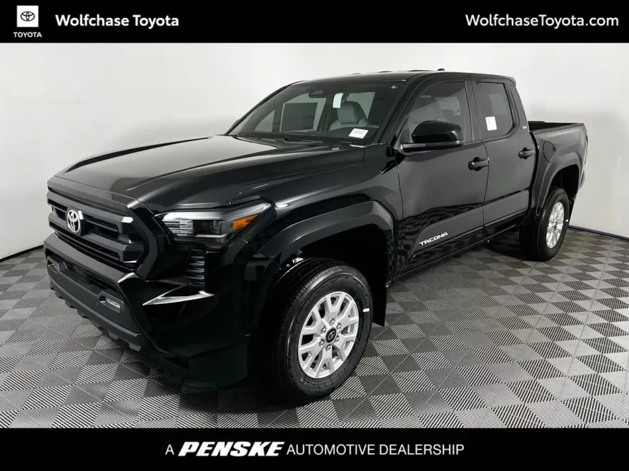2025 Toyota Tacoma SR5 4x4 Long Bed photo 1