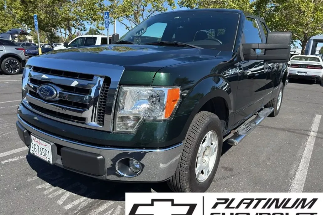 2012 Ford F-150 XL photo 1