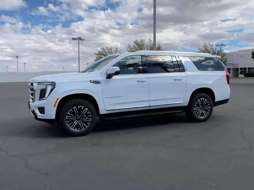 2026 Gmc Yukon XL photo 1