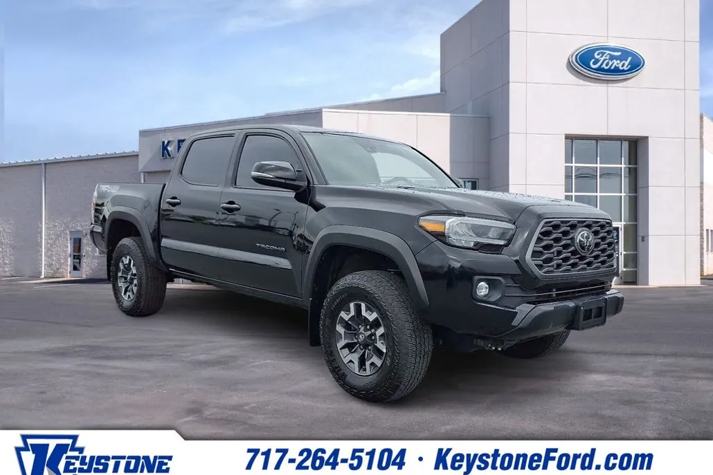 2023 Toyota Tacoma TRD Off-Road photo 1