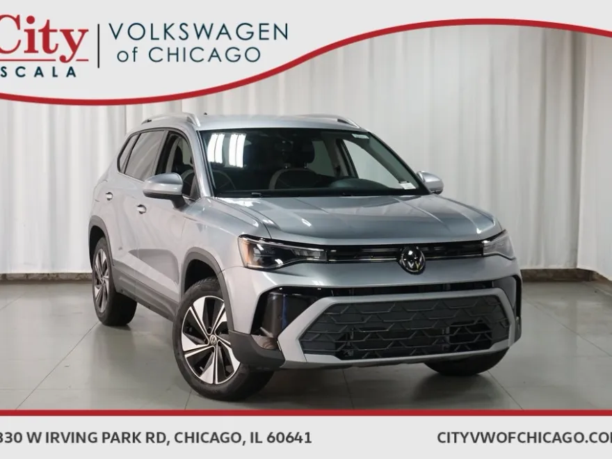 2025 Volkswagen Taos SE photo 1