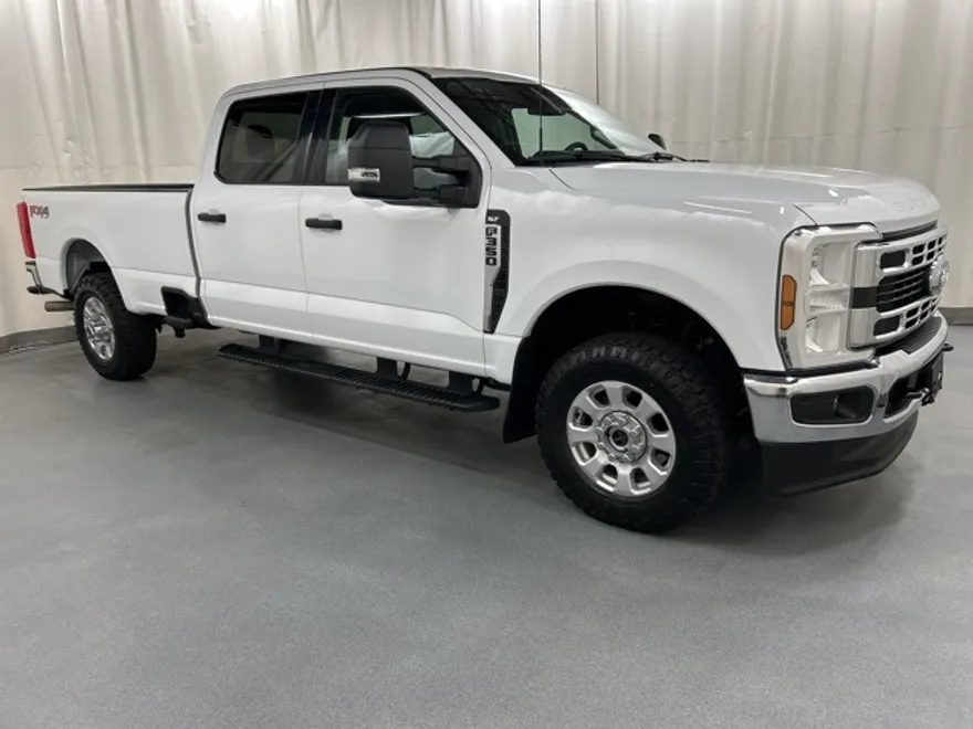 2024 Ford F-350 photo 1
