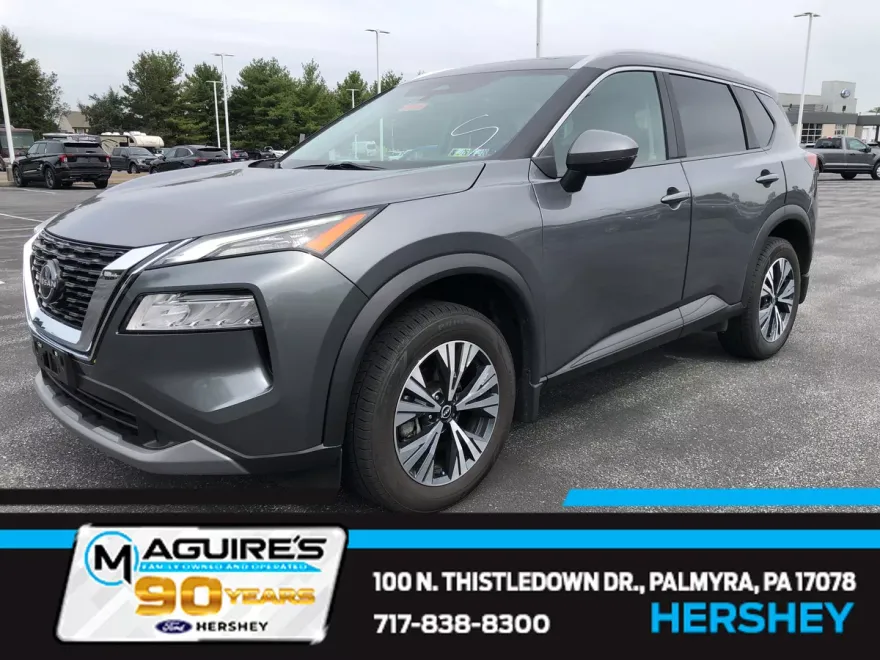 2023 Nissan Rogue SV photo 1
