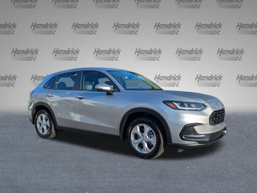 2025 Honda HR-V LX photo 1